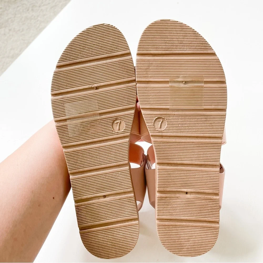 J. Mark Nude Stretch Sandals Form-901 - Picture 5 of 9